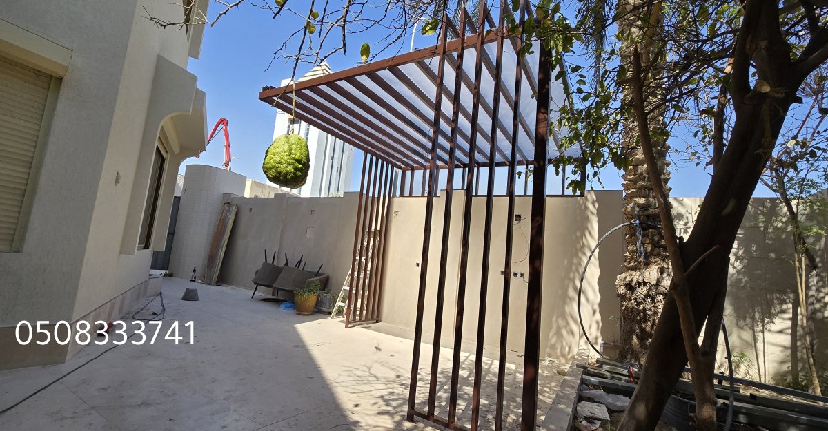 مظلات راس تنوره مظلات رحيمه برجولات راس تنوره سواتر راس تنوره ساندوتش بانل راس تنوره